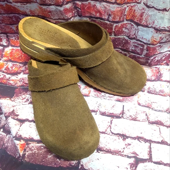 Sanita Suede Wooden Danish Clogs - Picture 2 of 12